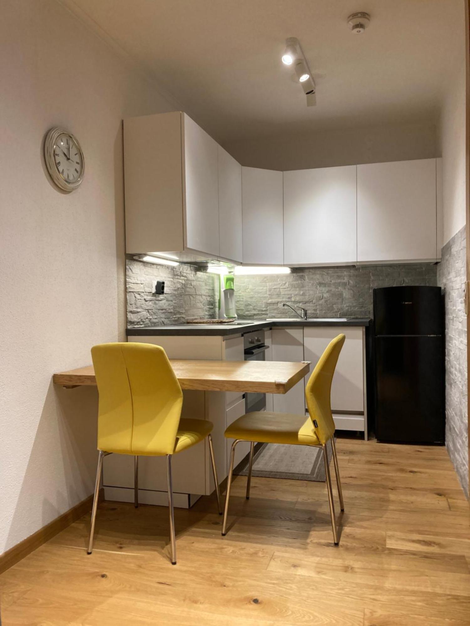 Adele Apartment 빌라흐 외부 사진